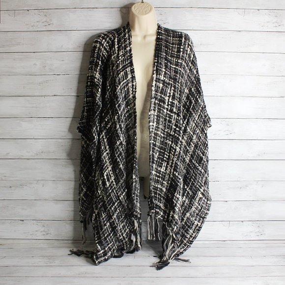 Apt. 9 Women's Sweater Knit Shawl Coat Wrap One Size Gray Black Ivory - Picture 2 of 6